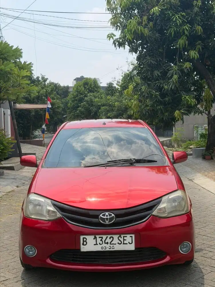 Etios sedan manual 2013