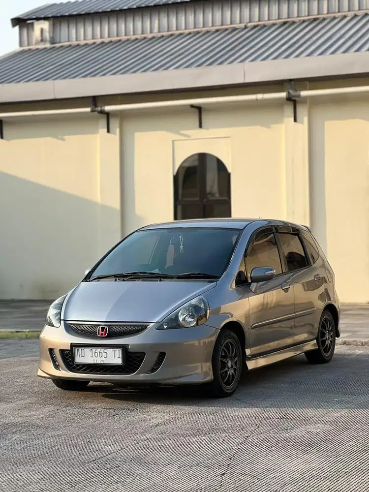 JAZZ VTEC SPORTY TOPGRID 2007 ISTIMEWA