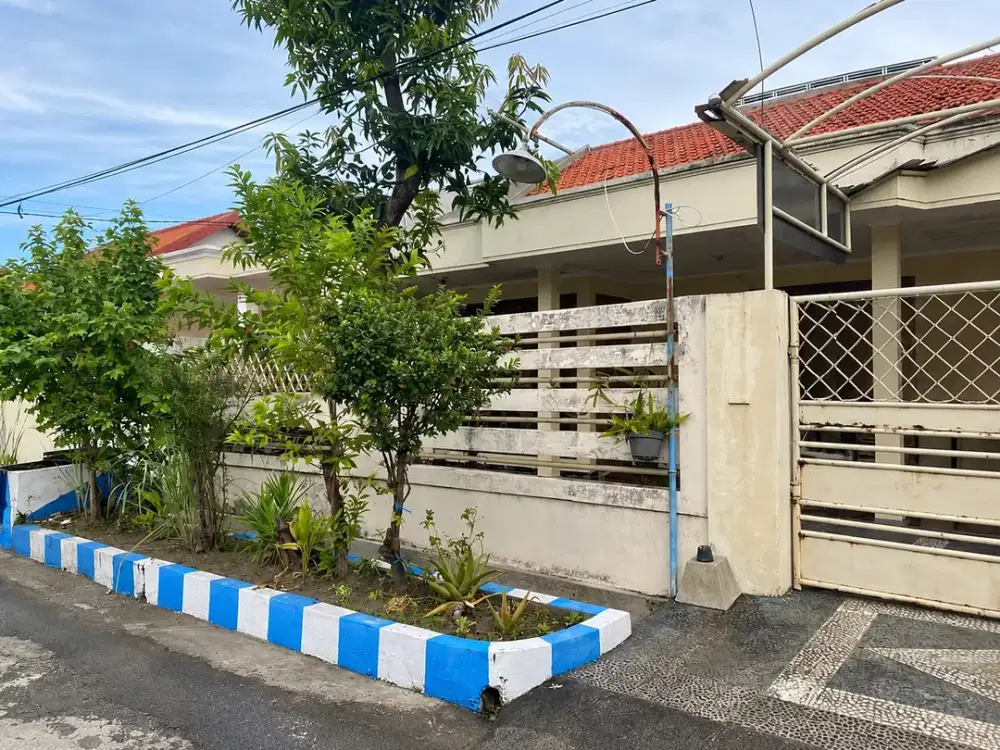 Medokan Asri Terawat Siap Huni Dekat UPN