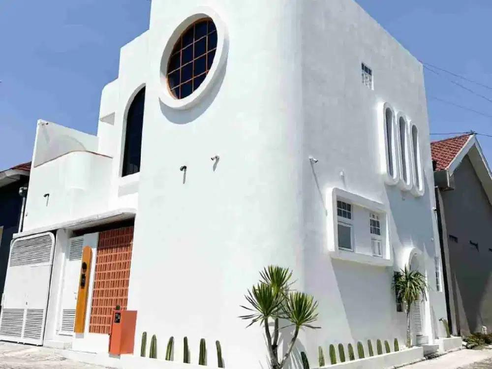 rumah Mediterranean style di cluster Delanggu city