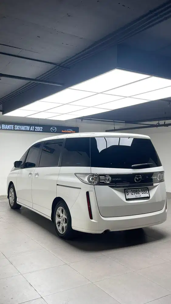 Terlaris! Mazda Biante 2.0 AT 2012 free garansi 1 th
