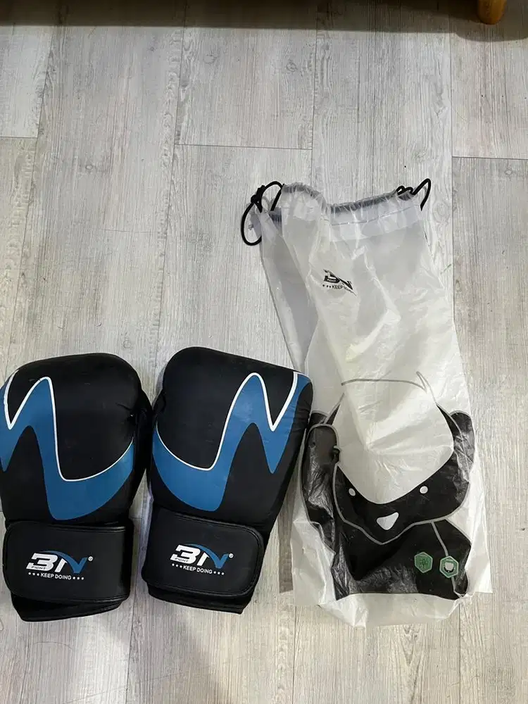 Dijual Boxing Glove BN Original