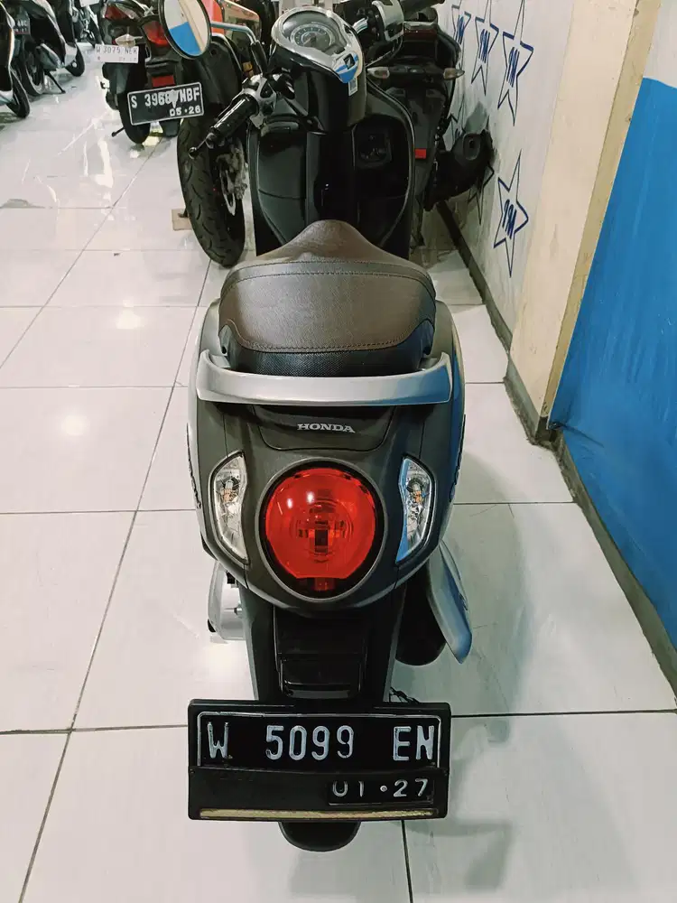 Coklat doff HONDA SCOOPY ESP STYLISH PRESTIGE KEYLLES REMOT 2022