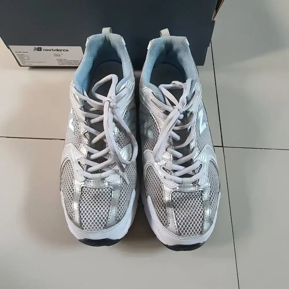 Sepatu New Balance 530