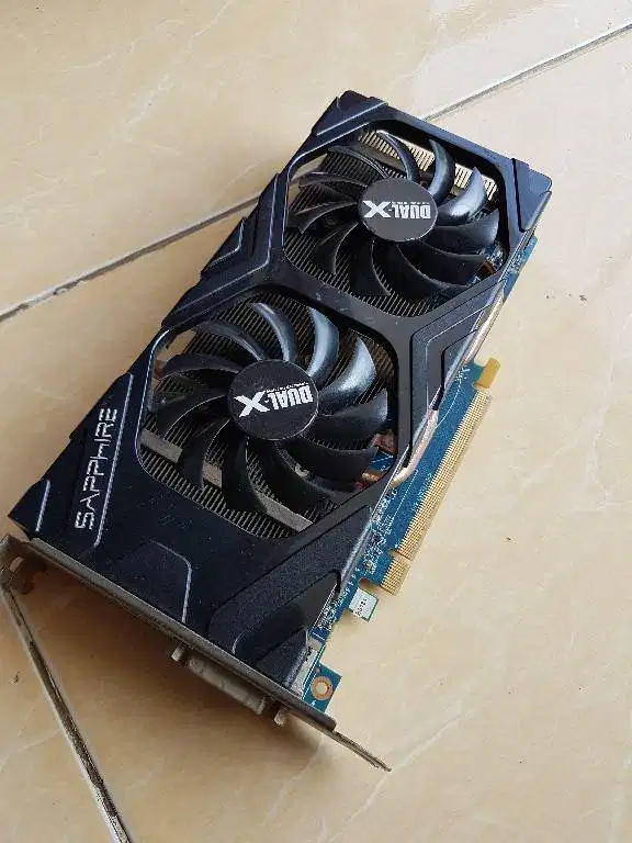 VGA AMD Radeon HD 7850 Sapphire Dual-X 2GB 256bit GDDR5 Dual Fan