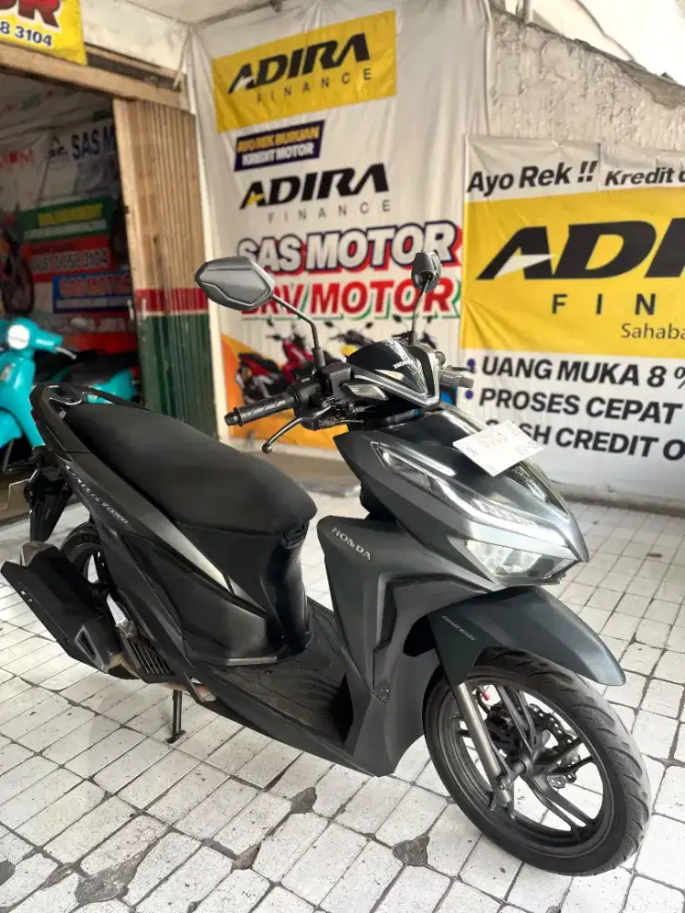 HONDA VARIO 150 2018 KEYLESS SAS MOTOR JL BARATA JAYA 19 NO 5