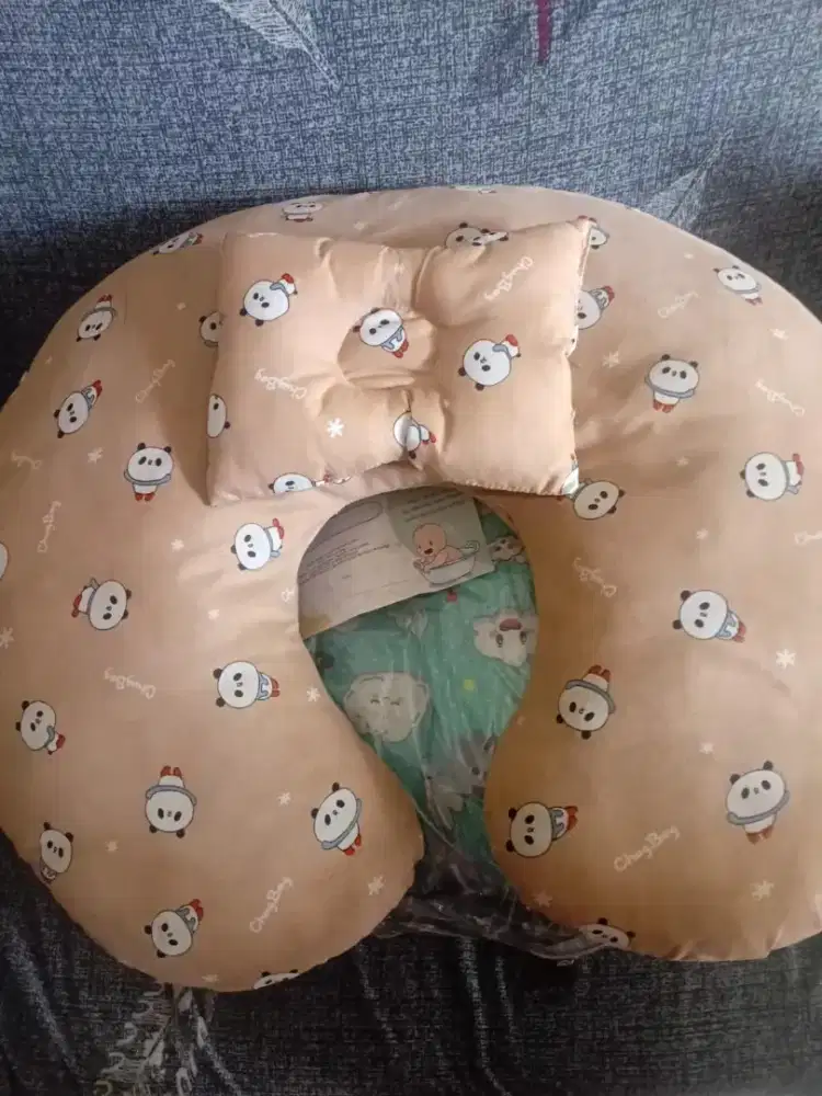 Bantal menyusui