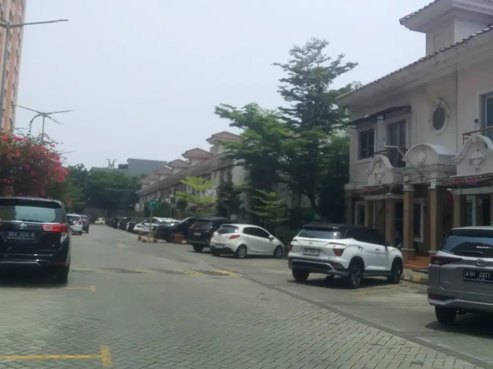 Disewakan Town House City Resort Residence Cengkareng