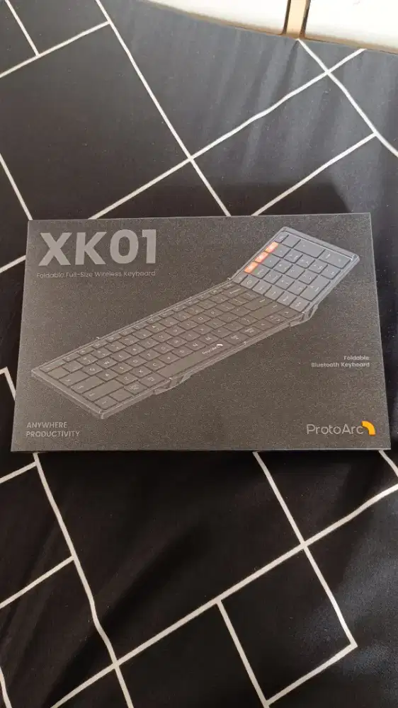 Foldable XK01 Full-size Wireless Keyboard