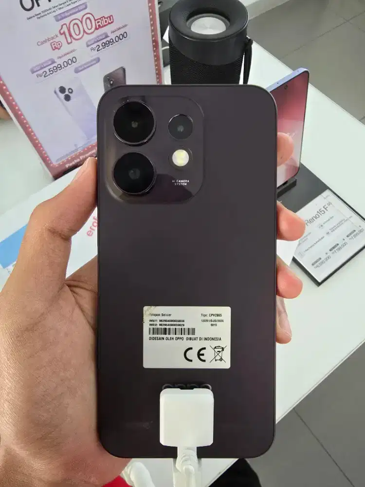 Cicilan Oppo Reno 16 5G Syarat cukup KTP