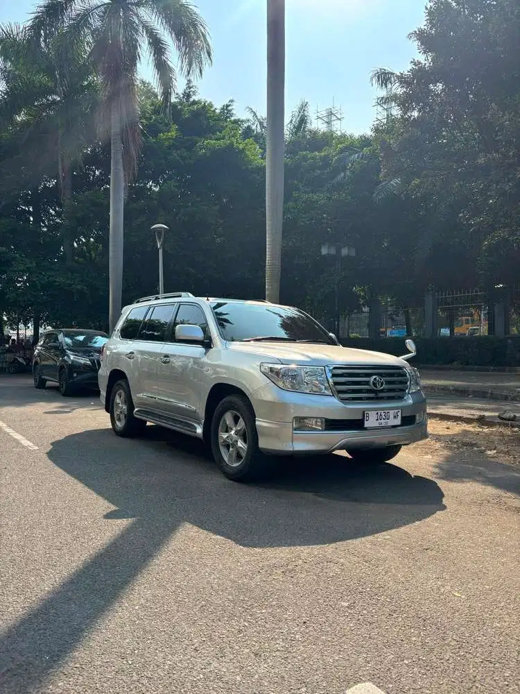Toyota Land Cruiser Vx200 4.7 4X4 2008 Bensin