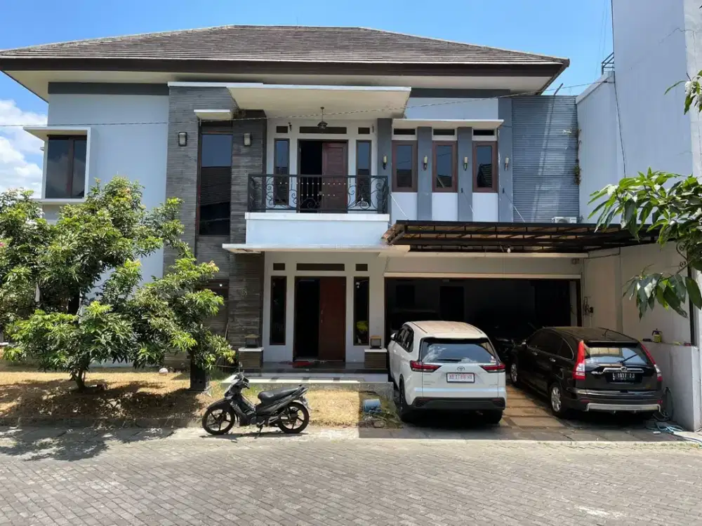 Rumah Mewah Furnished di Manahan Park View Solo, Hook, Private Pool, 5 Menit Jalan Kaki ke Stadion Manahan