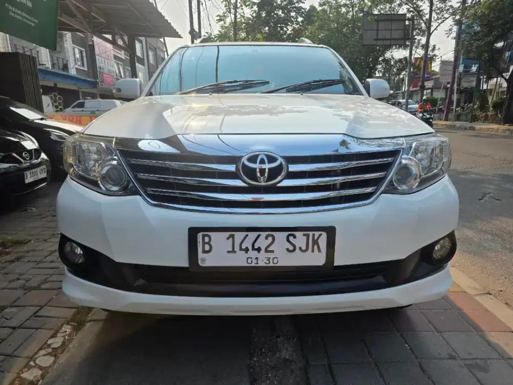 FORTUNER G AT BENSIN 2013