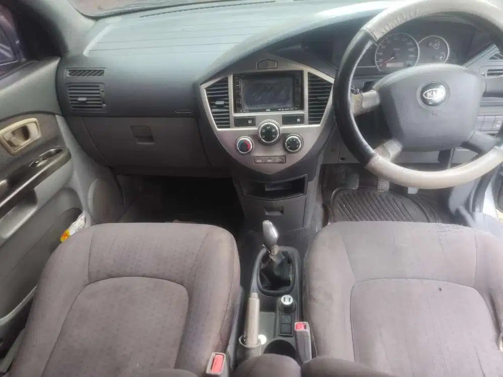 Kia Carens II Manual Facelift 2007 Mesin Halus & Sehat Walafiat