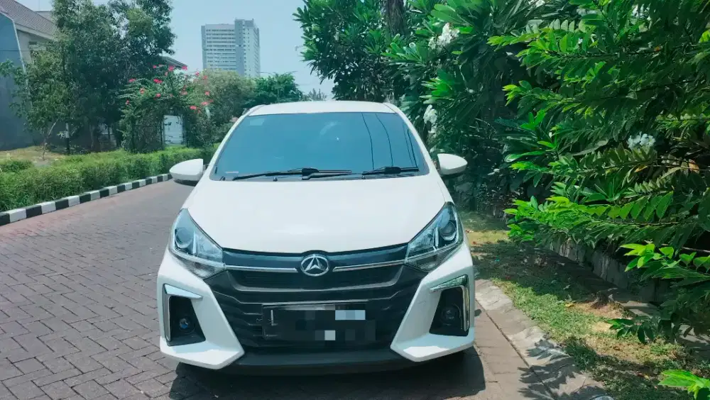Ayla R matic 2022,km50rb, full ori. Nyacat pasti kualat