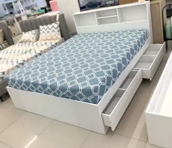 Bed sahka 120x200 white