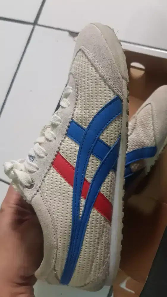 Sepatu Onitsuka Brazil