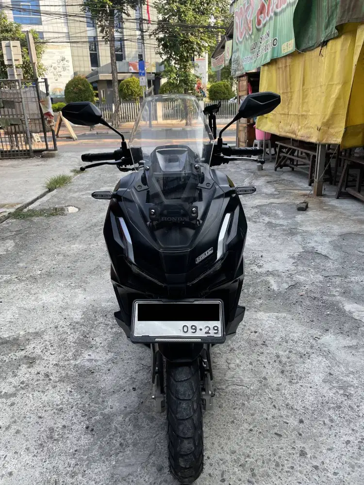 Honda ADV 160 ABS 2024 Hitam Tangan Pertama