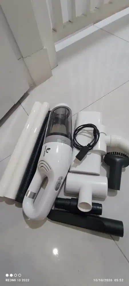 VACUUM CLEANER HAND RIVER