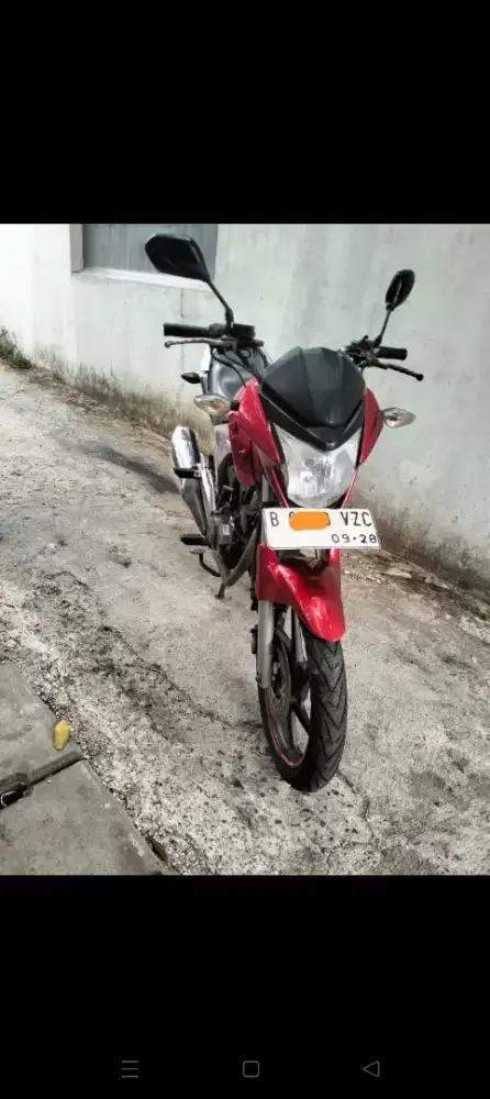 Megapro monoshock karbu 2012