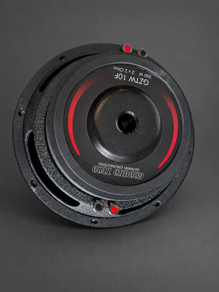 Subwoofer Ground Zero dan Power Crescendo 1A4 LIKE NEW