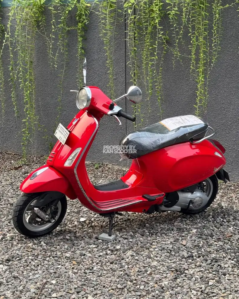VESPA PRIMAVERA 150 3V 2014 TERMURAH