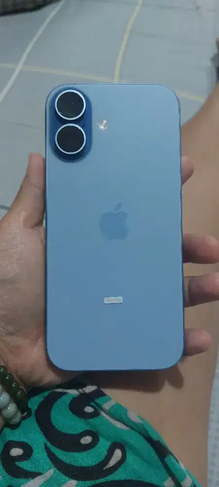 Iphone 17 hello / blibli
