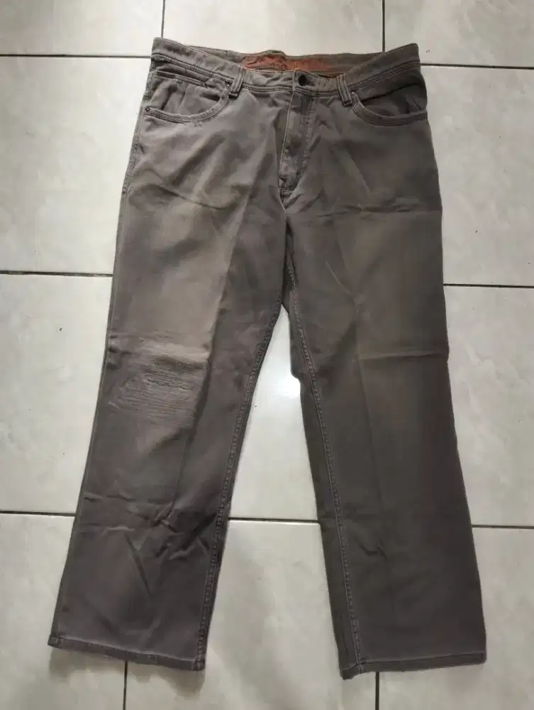 CELANA PANJANG JEANS PRIA CARDINAL