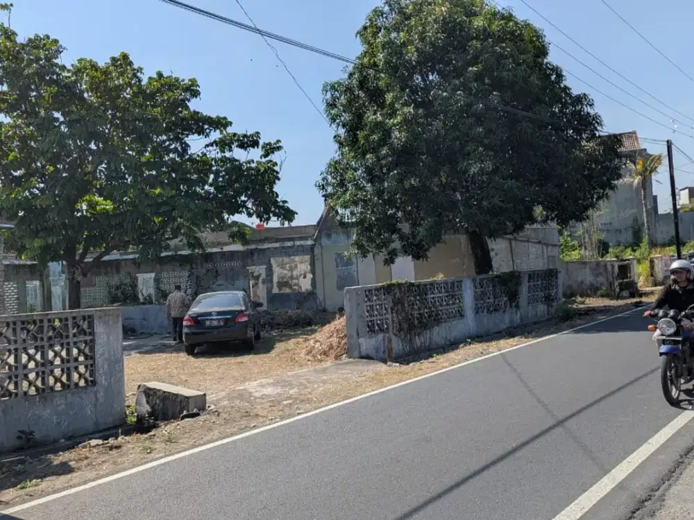 Dijual Tanah di Jalan Patimura Solo, Lebar Depan 18 Meter, Harga di Bawah Pasaran – 4,5 Juta/m²
