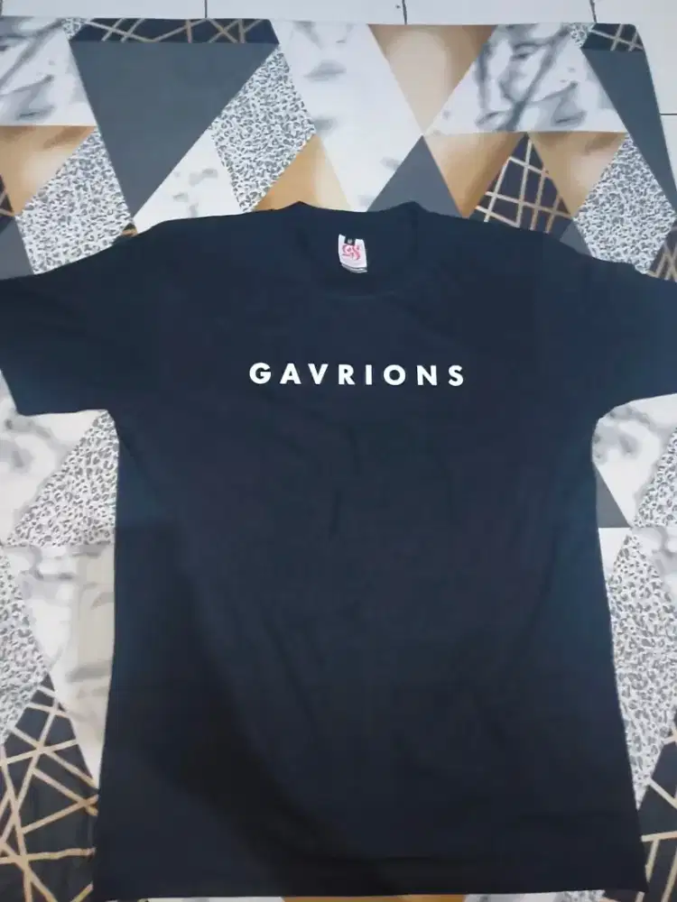 Kaos Pria GAVRIONS
