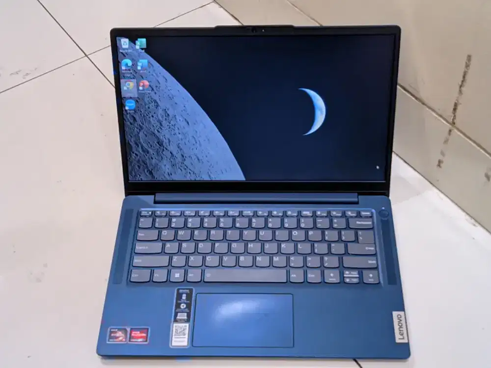 DIJUAL! LAPTOP LENOVO IDEAPED SLIM 3 82XN