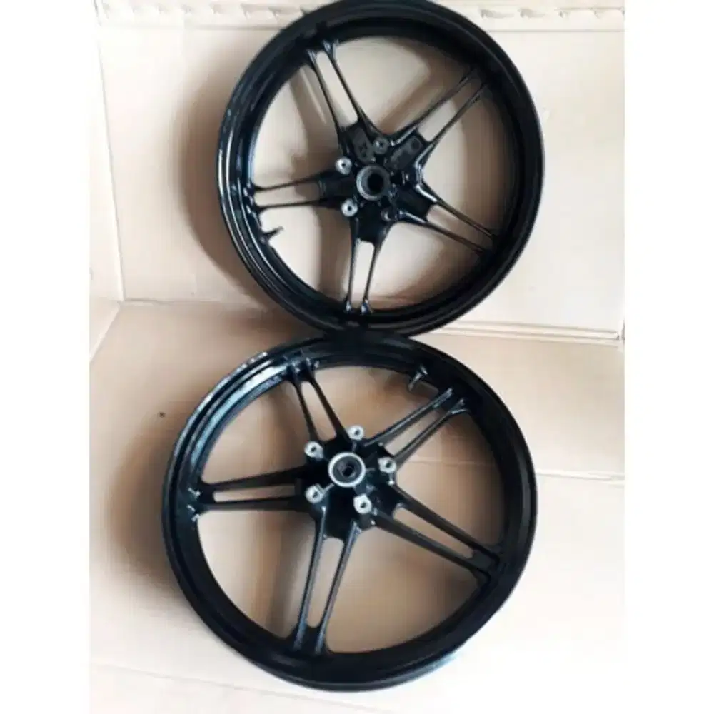 JUAL VELG RACING & KNALPOT YAMAHA VIXION / R15