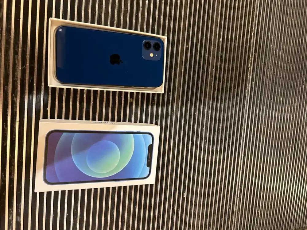 iphone 12 128gb tinggal login sih