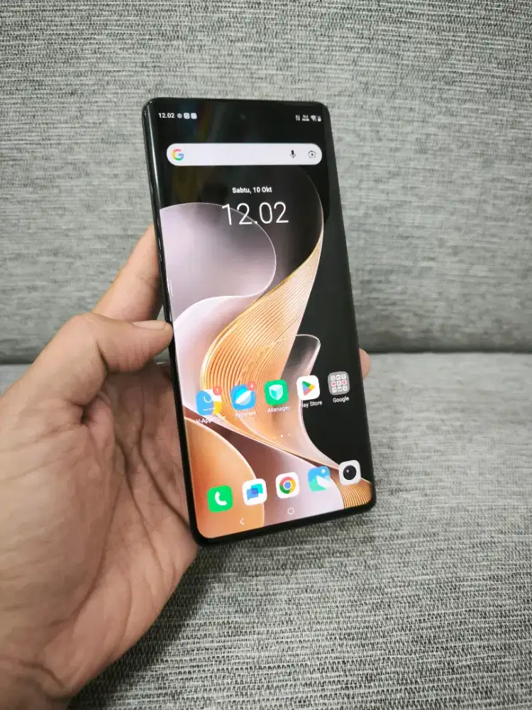 Vivo v40 5G 12/512 byk di cari