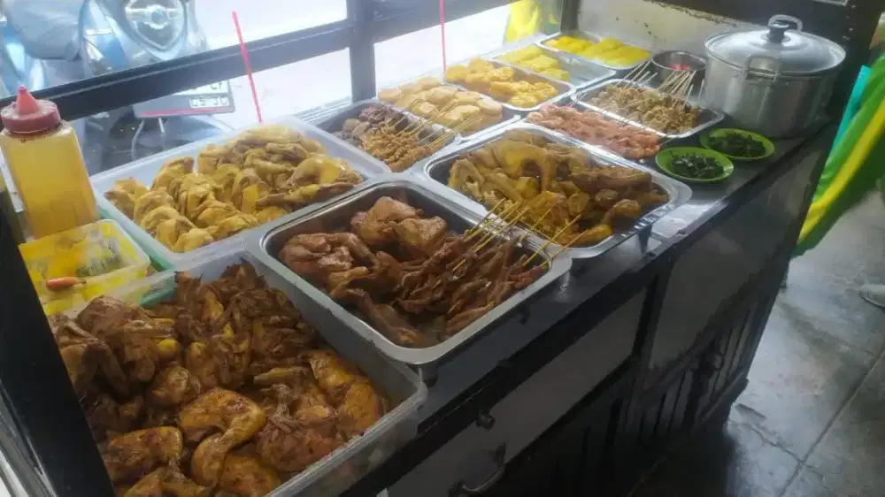 Karyawan ayam bakar/goreng antapani
