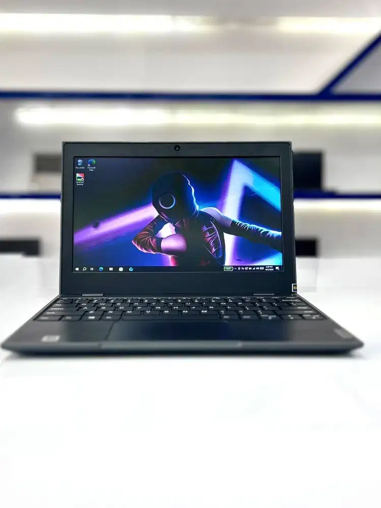 Lenovo 100e 11.6 Inch Intel Celeron N4120 RAM 4GB 64GB Flip 180
