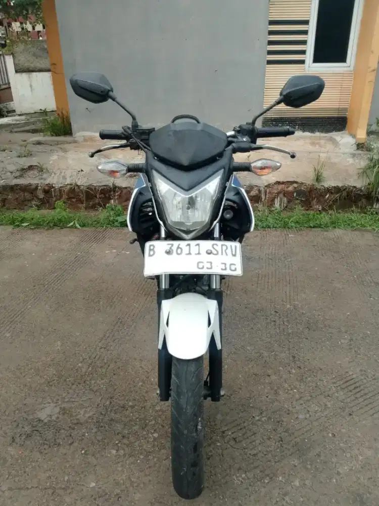 BIAH@CASH 8,5 JT HONDA CB 150 2014(PEMAKAIAN 2015)