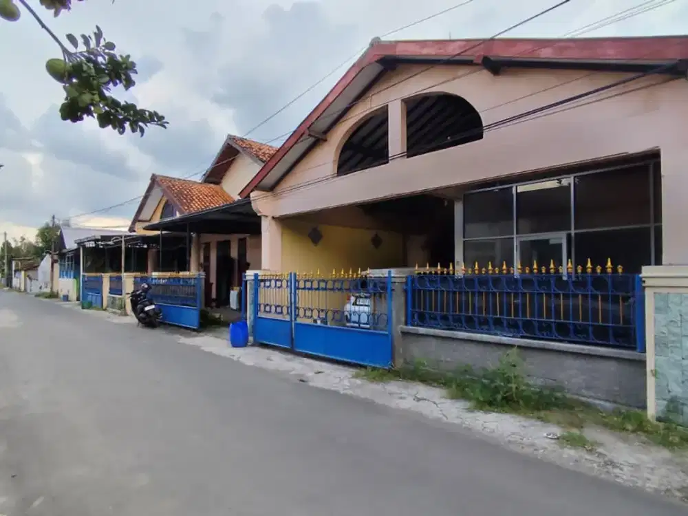 Dijual Rumah di Gawanan Colomadu Karanganyar, Luas Tanah 200 m², Akses Jalan Lebar – 1,35 Miliar