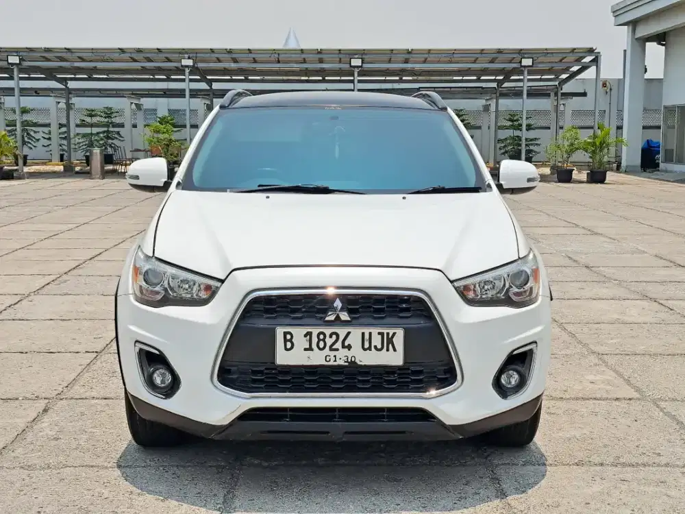 Mitsubishi Outlander PX At 2014 Putih Siap Pakai