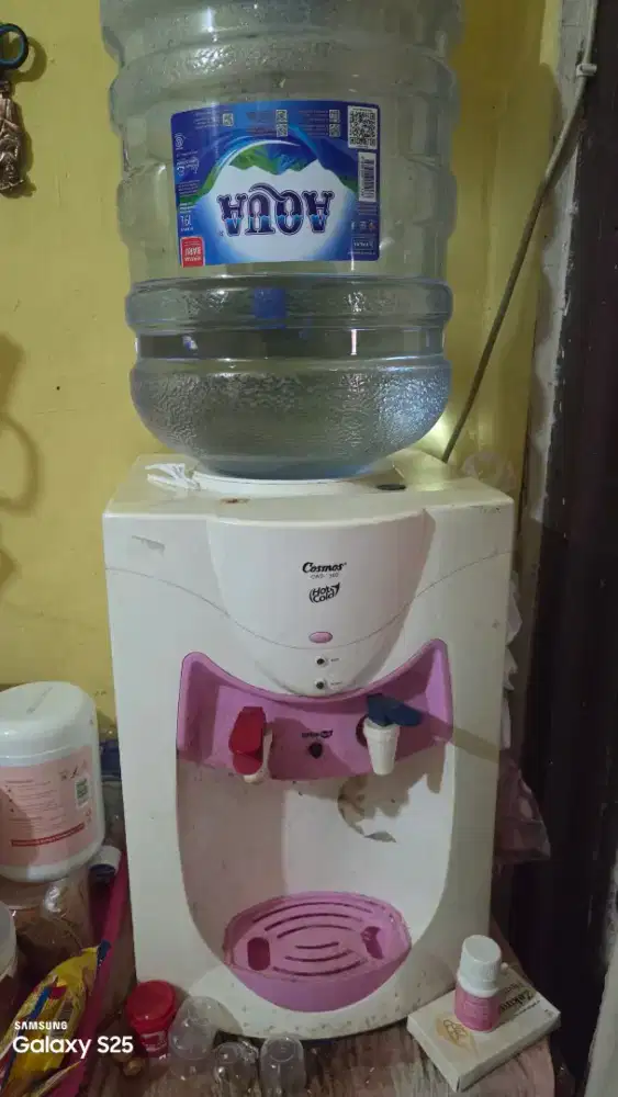 Dispenser Cosmos CWD-1300