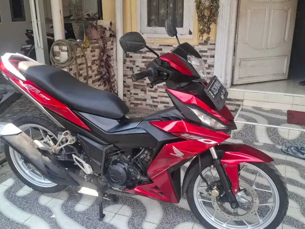 Honda GTR 150.merah