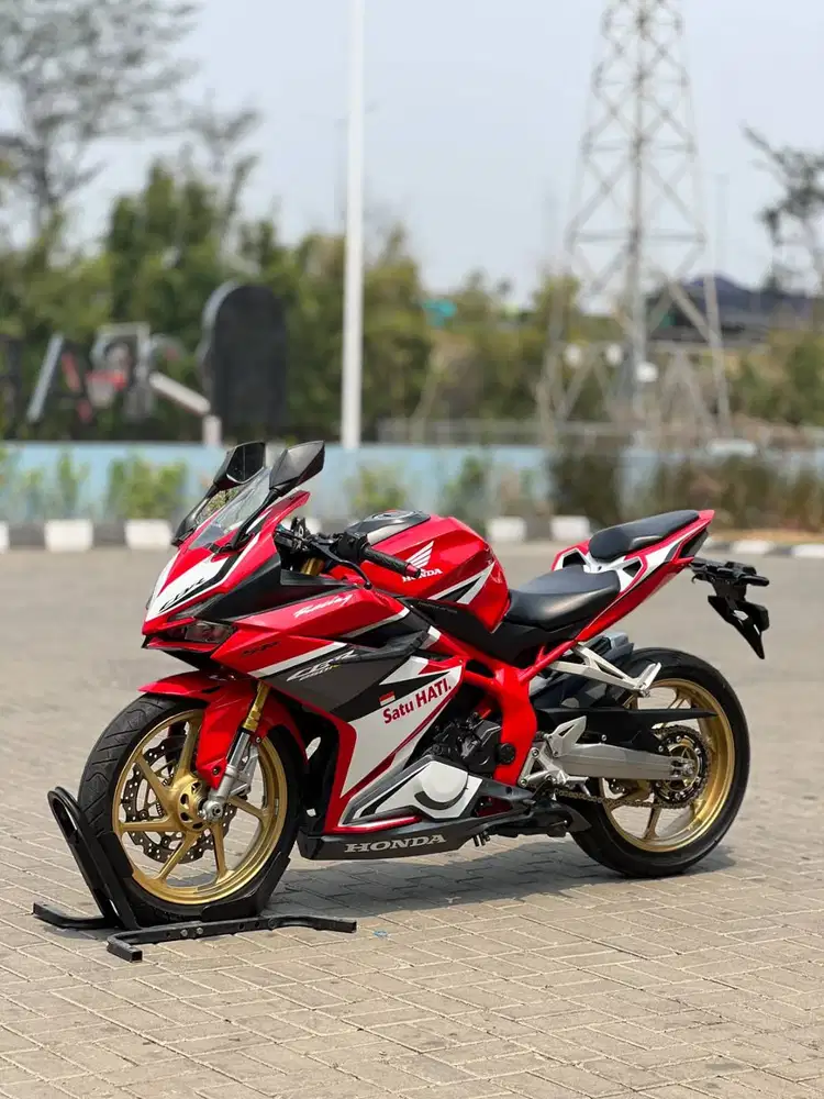 HONDA NEW CBR250RR ABS SP 2021 RED RACING KM LOW PAJAK ON SIAP GASPOL