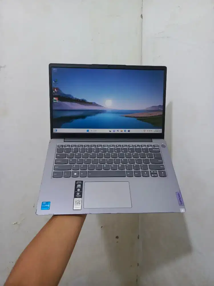 Jual laptop lenovo ideapad slim3 Intel core i3 Gen 11 Ram 8 Gb Ssd 512