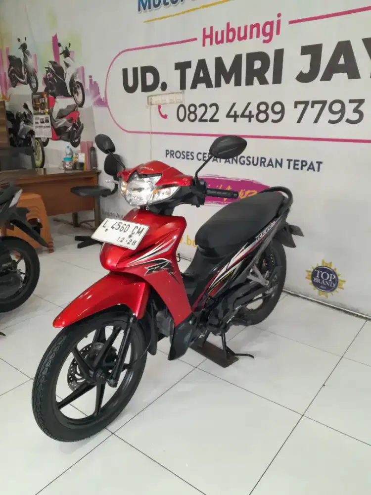 HONDA REVO CW ABSOLUTE 2013