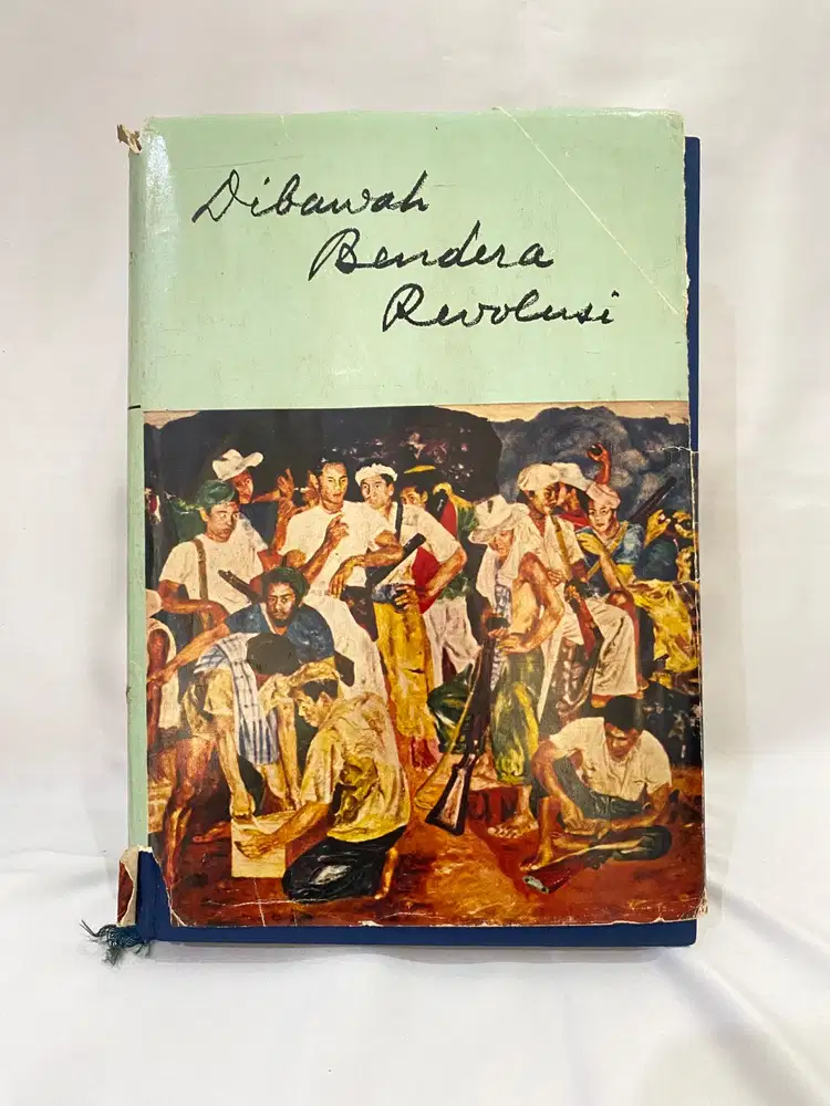Buku 'Dibawah Bendera Revolusi'