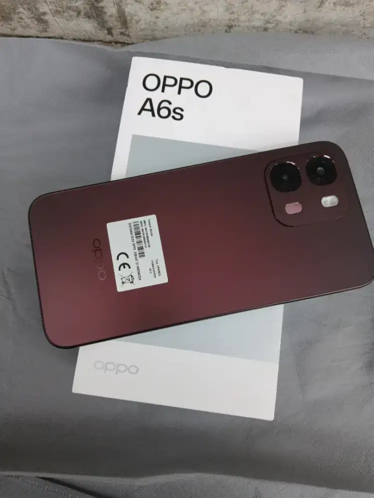 Oppo A6s 8/128 like new