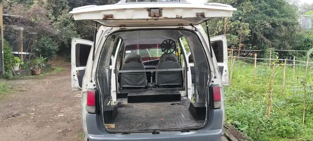 Daihatsu Espass 2001 Bensin