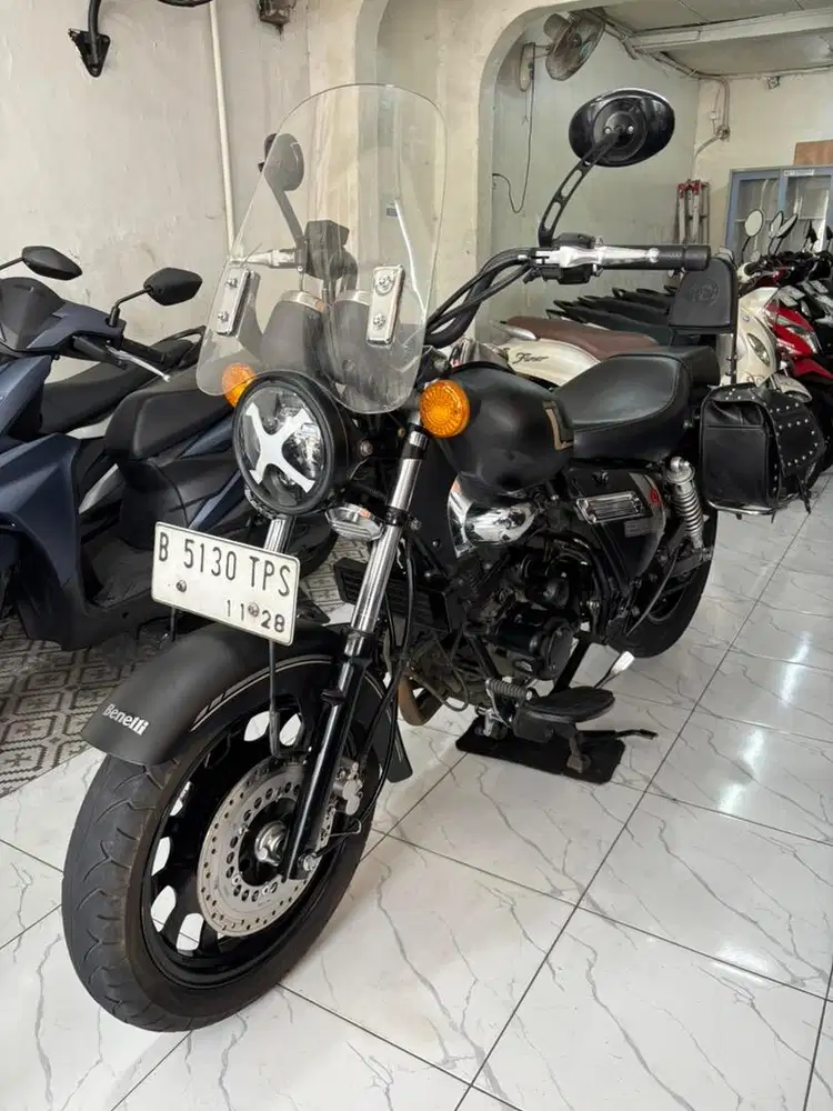 Benelli Motobi 200 EFI, Pajak panjang banget.
