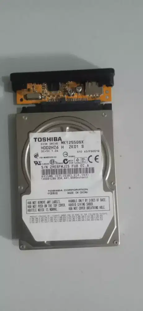 Di jual Hardisk eksternal