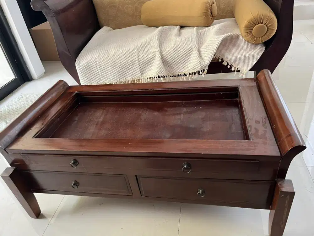 Meja Kayu Preloved